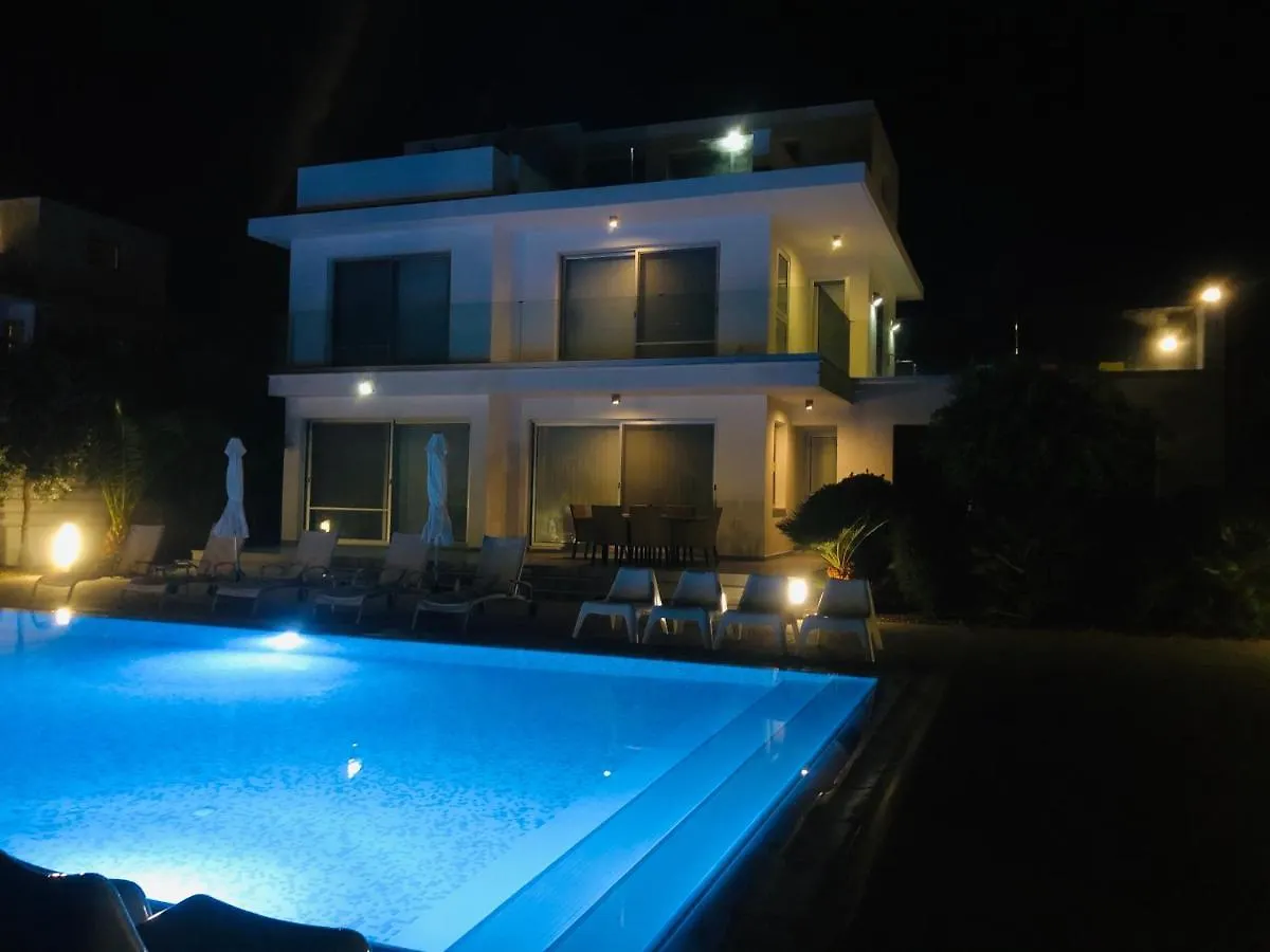 Royal Sugar Villa Agia Napa 0*,  Cyprus