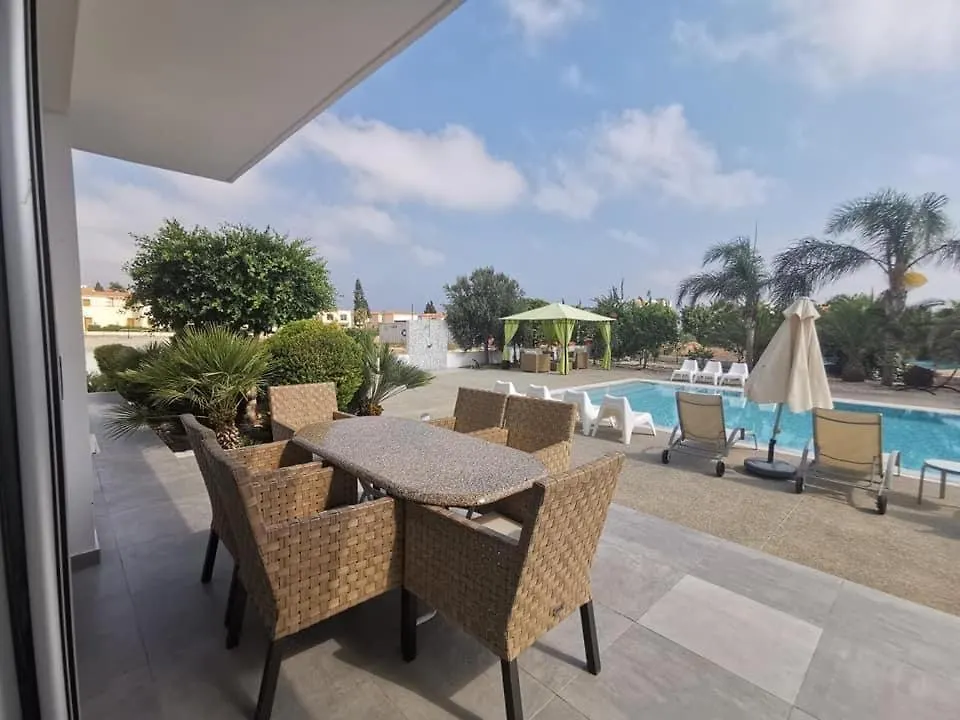 Royal Sugar Villa Agia Napa