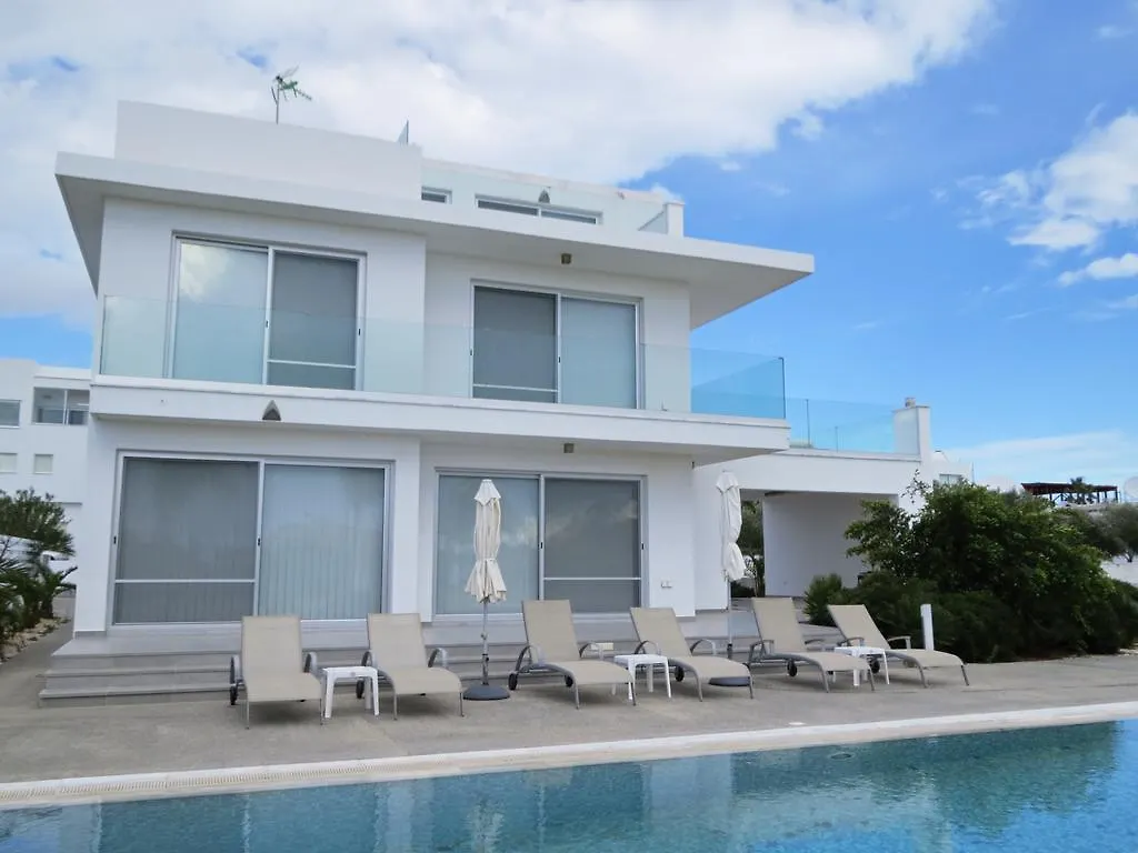 Royal Sugar Villa Agia Napa 0*,